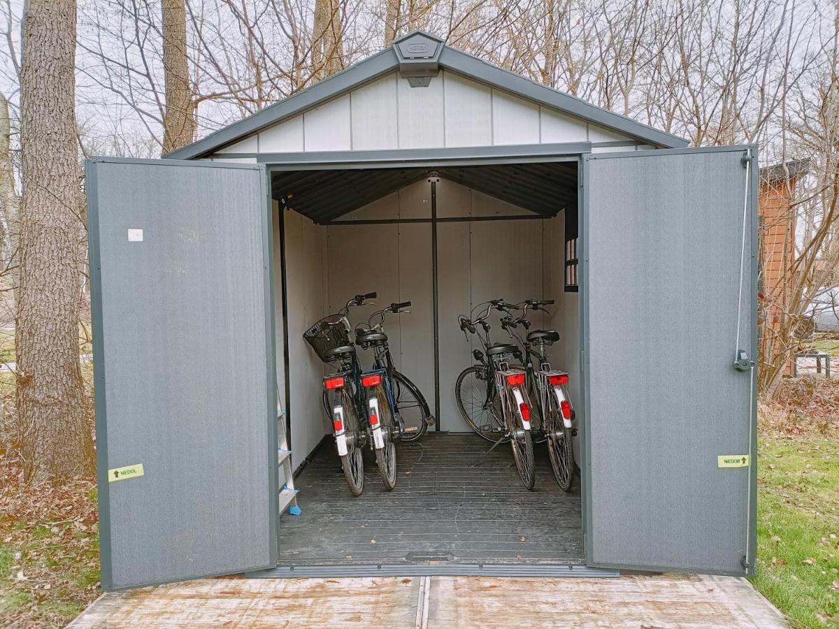 4P Chalet Tolve Met 4 Fietsen Vlakbij Natuurgebieden Drents Friese Wold, Fochteloerveen En Gevangenisdorp Veenhuizen Oosterwolde  Extérieur photo
